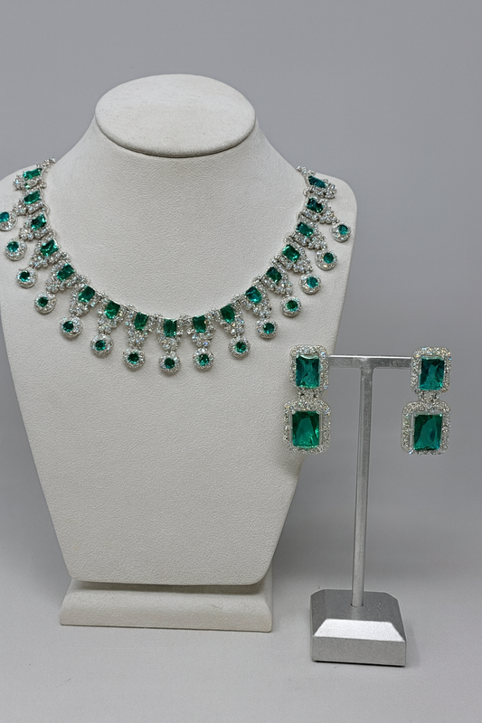 Emerald Green Stone Necklace & Earrings